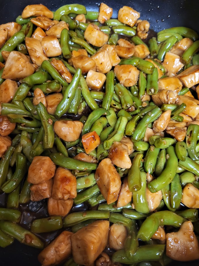 Chicken and Green Beans Image